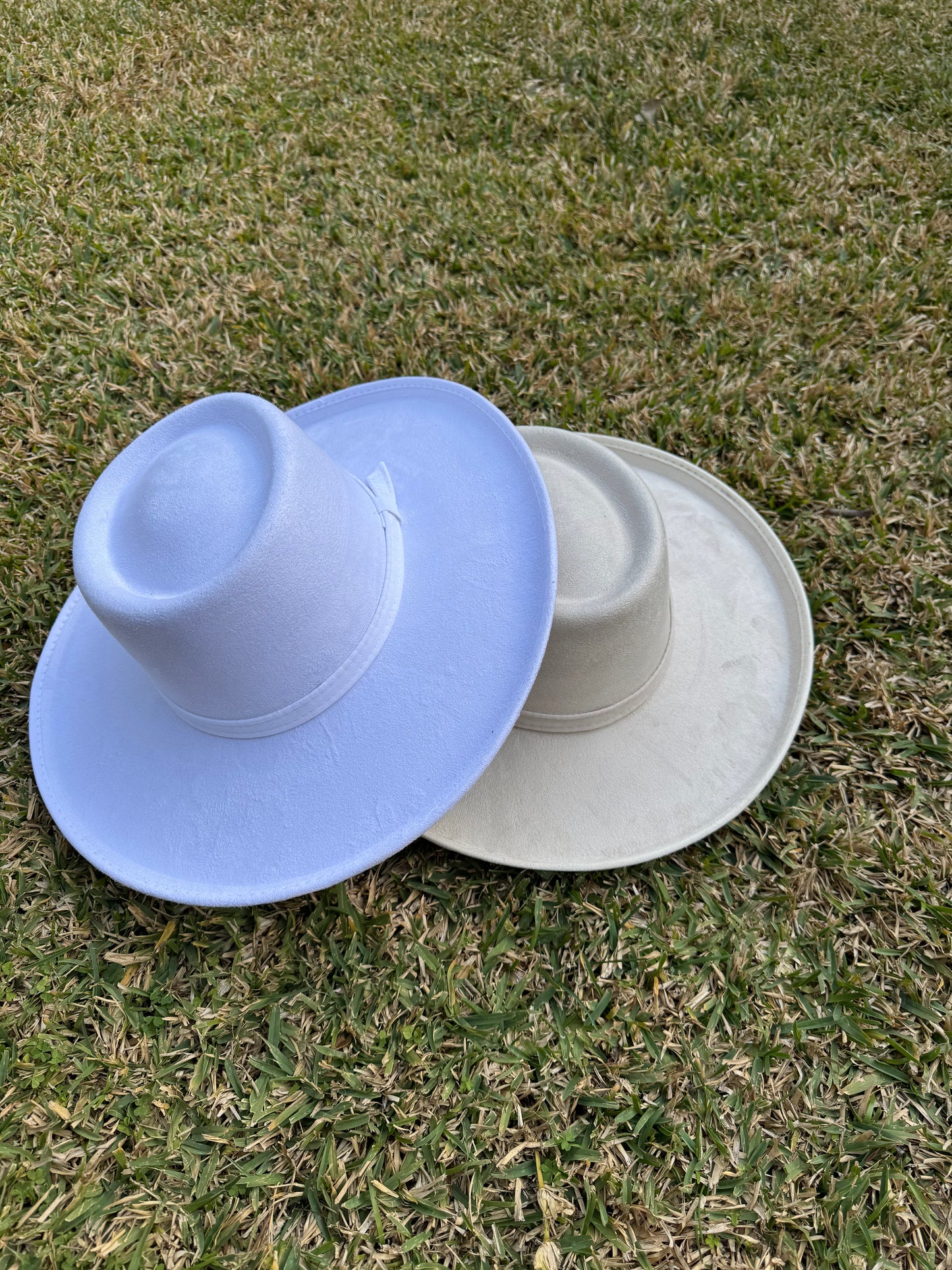 vegan suede hat with pencil brim
