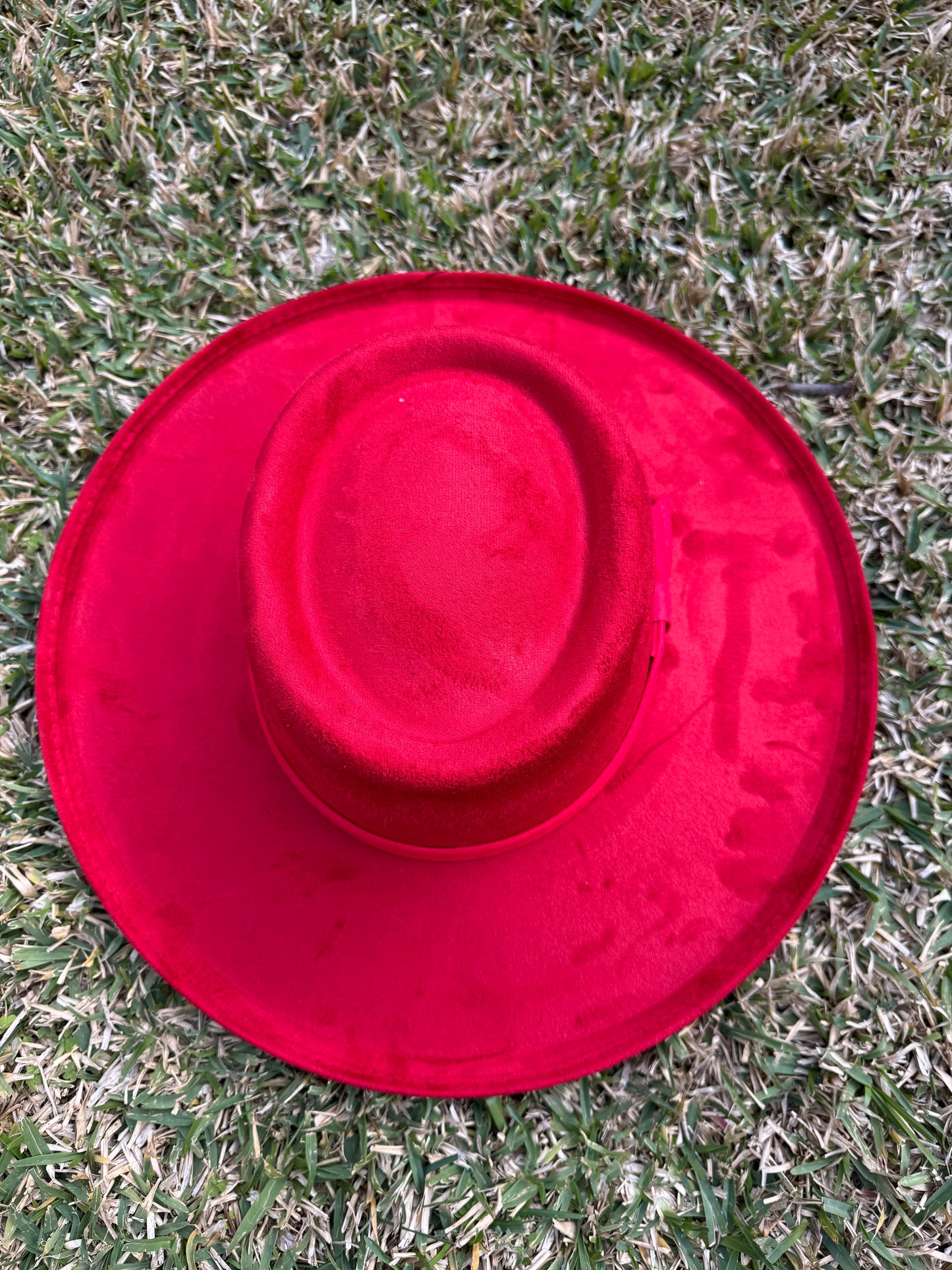 vegan suede hat with pencil brim