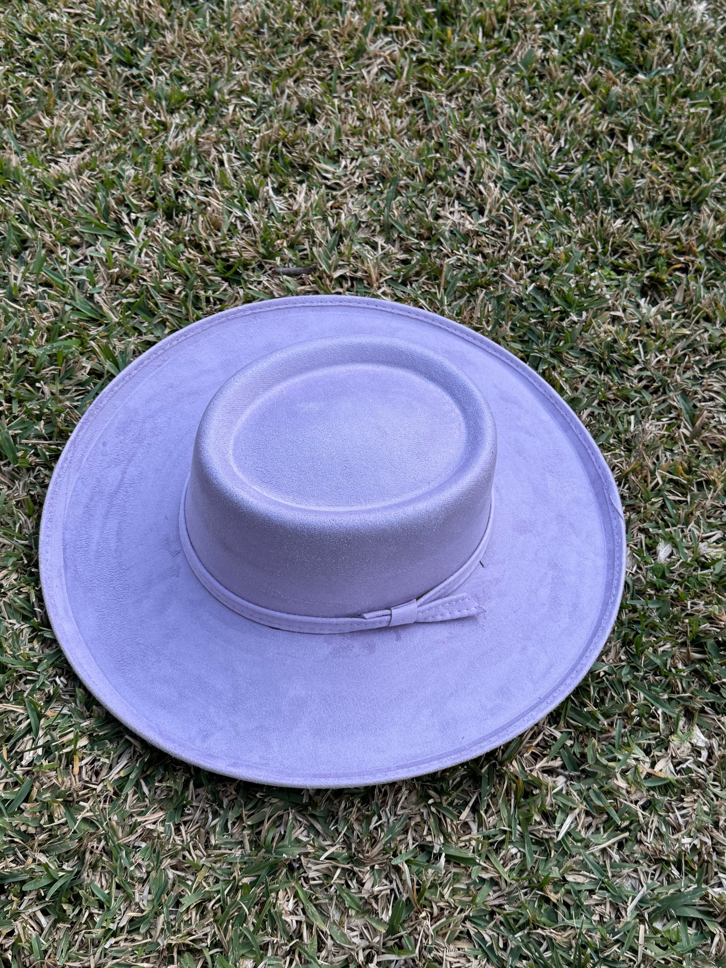 vegan suede hat with pencil brim