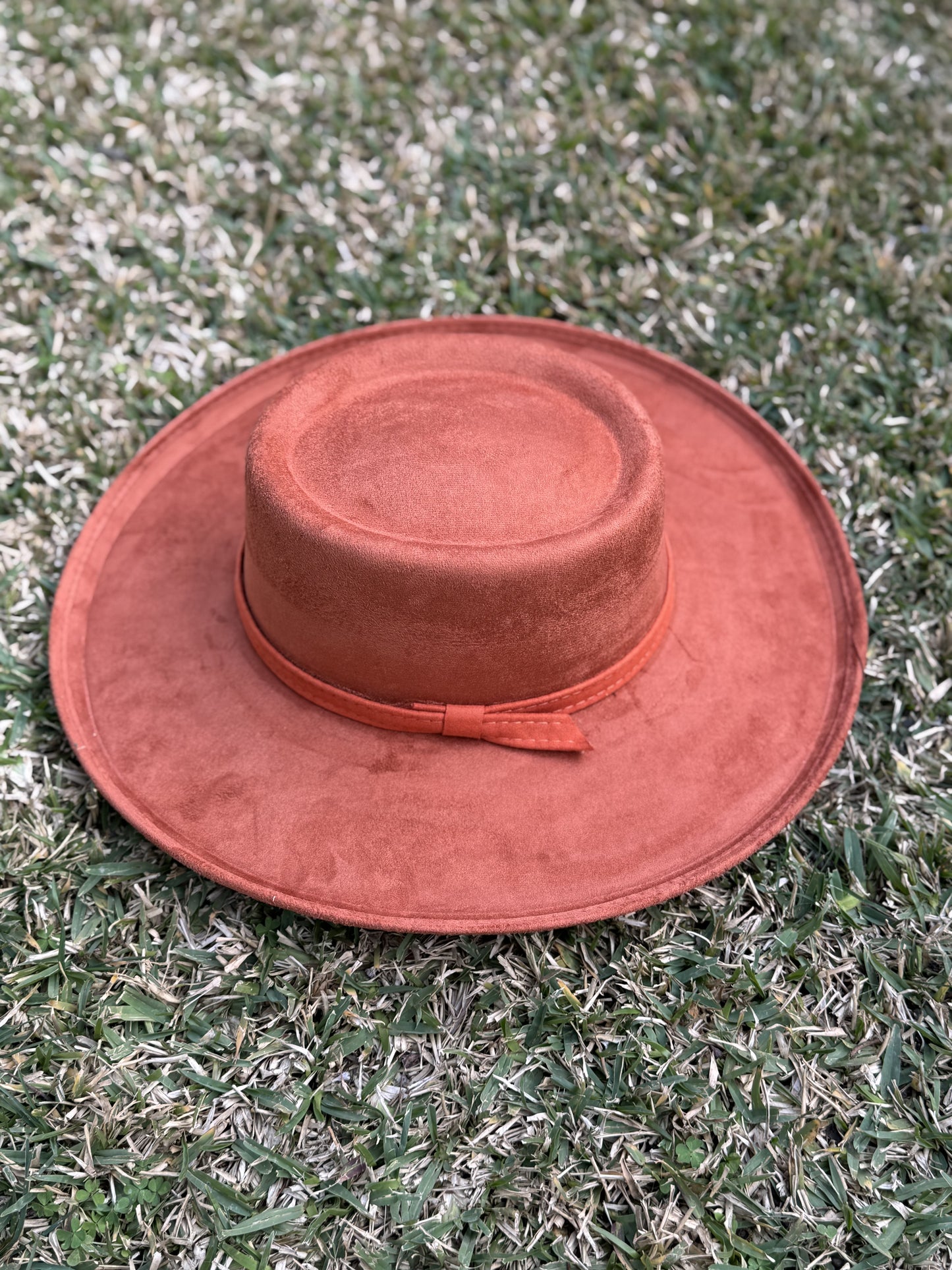 vegan suede hat with pencil brim